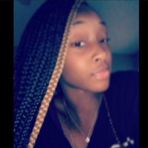 Meet your Posher, Aries